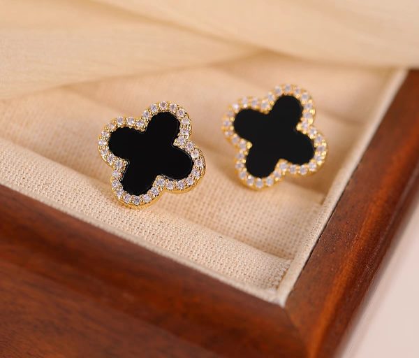 Stainless Steel Flower Zircon Studs Earrings